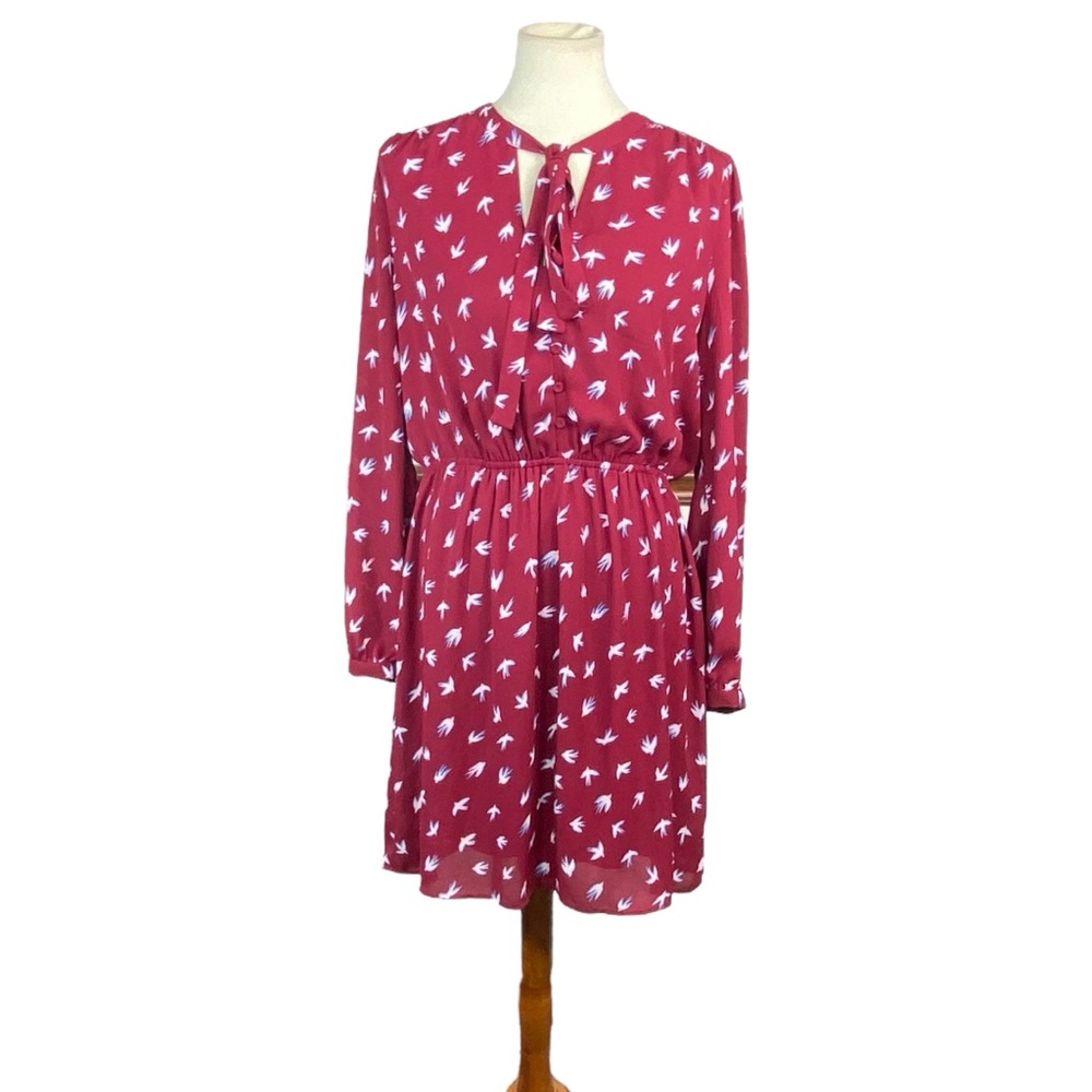 Woman’s DR 2 by Daniel Rainn bird print long sleeve dress size L
